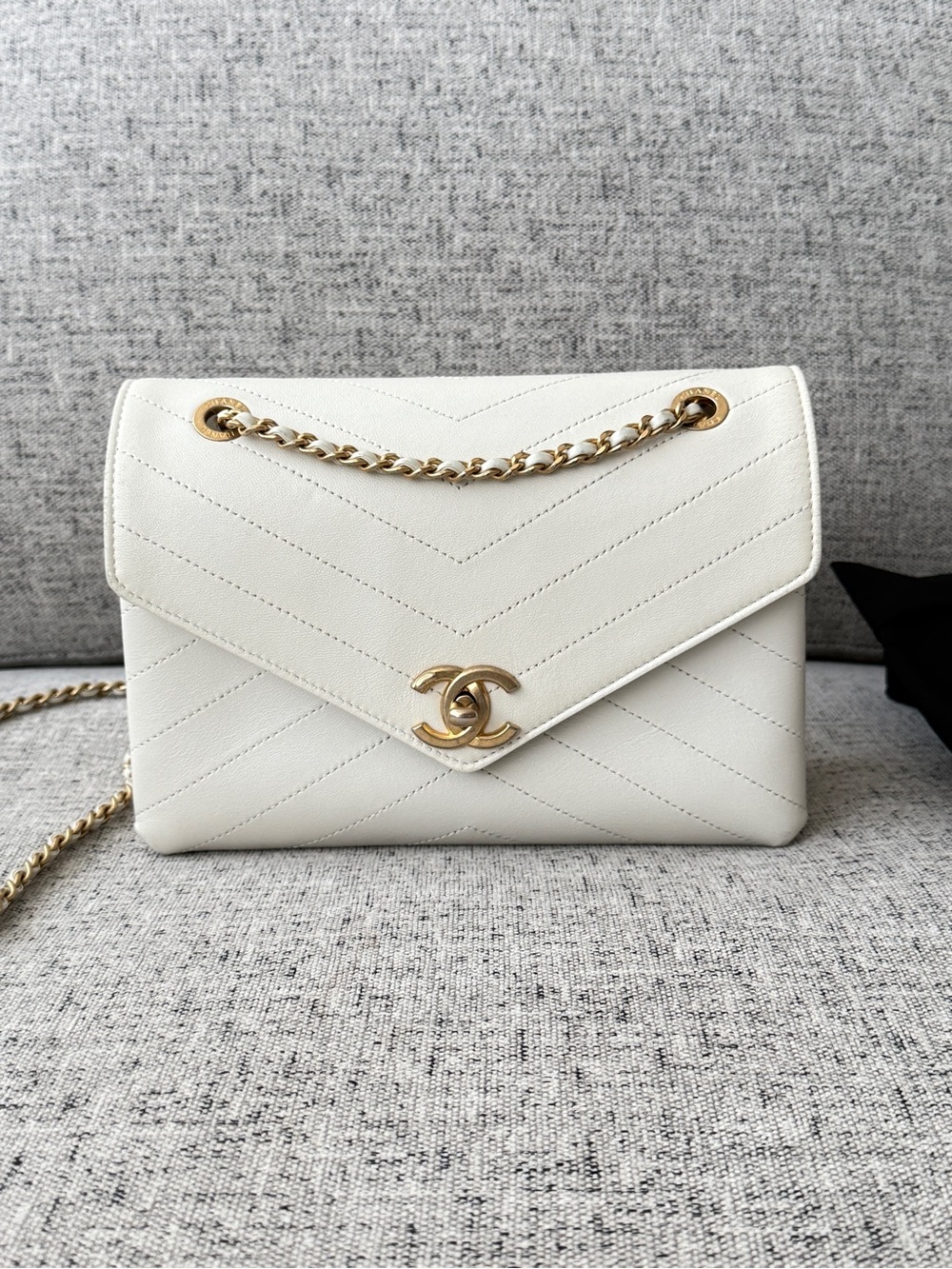 Authentic Chanel White Quilted Envelope Shoulder Bag with Gold Chain